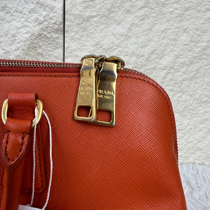 PRADA Saffiano Shoulder Bag (Pre-owned)