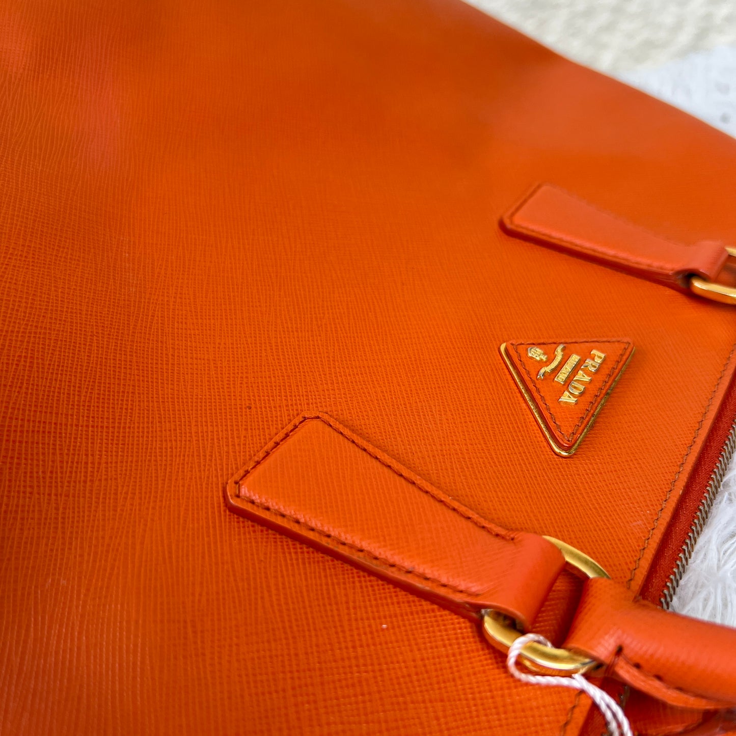 PRADA Saffiano Shoulder Bag (Pre-owned)