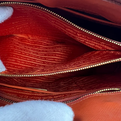 PRADA Saffiano Shoulder Bag (Pre-owned)