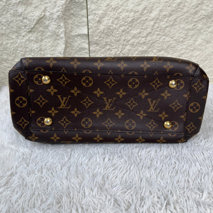 Louis Vuitton Monogram Montaigne (Pre-Owned)