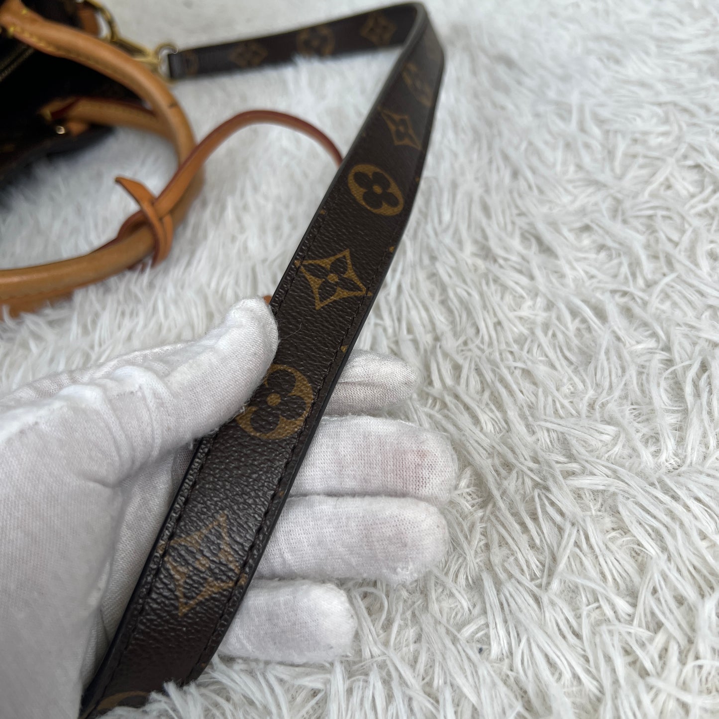 Louis Vuitton Monogram Montaigne (Pre-Owned)