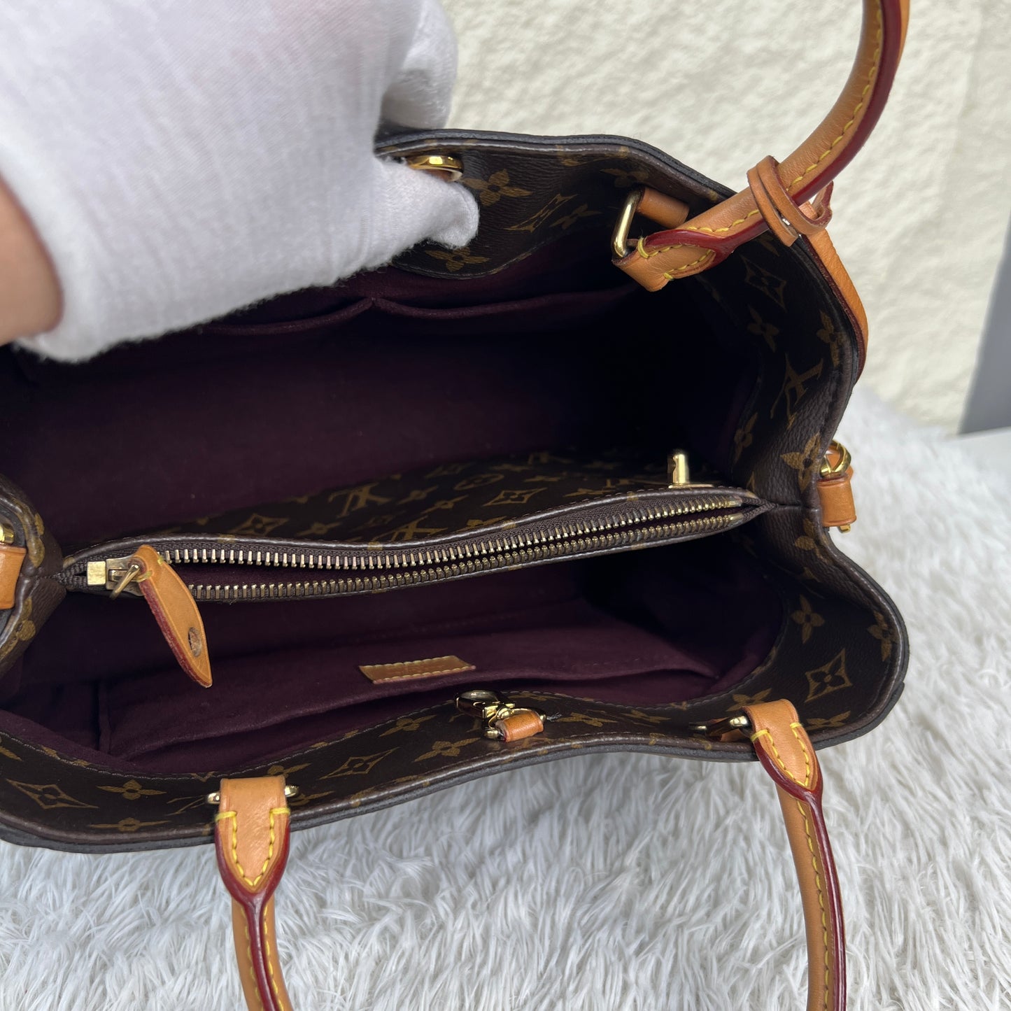 Louis Vuitton Monogram Montaigne (Pre-Owned)