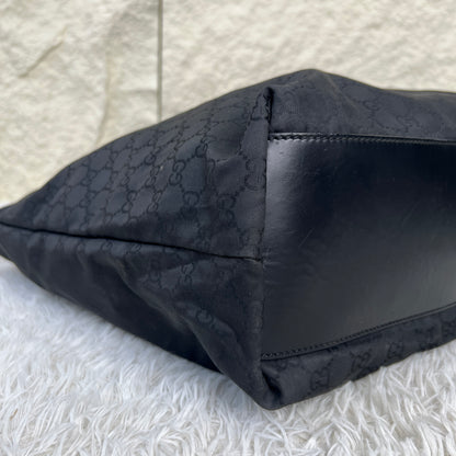 Gucci GG Nylon Tote Bag (Pre-Owned)