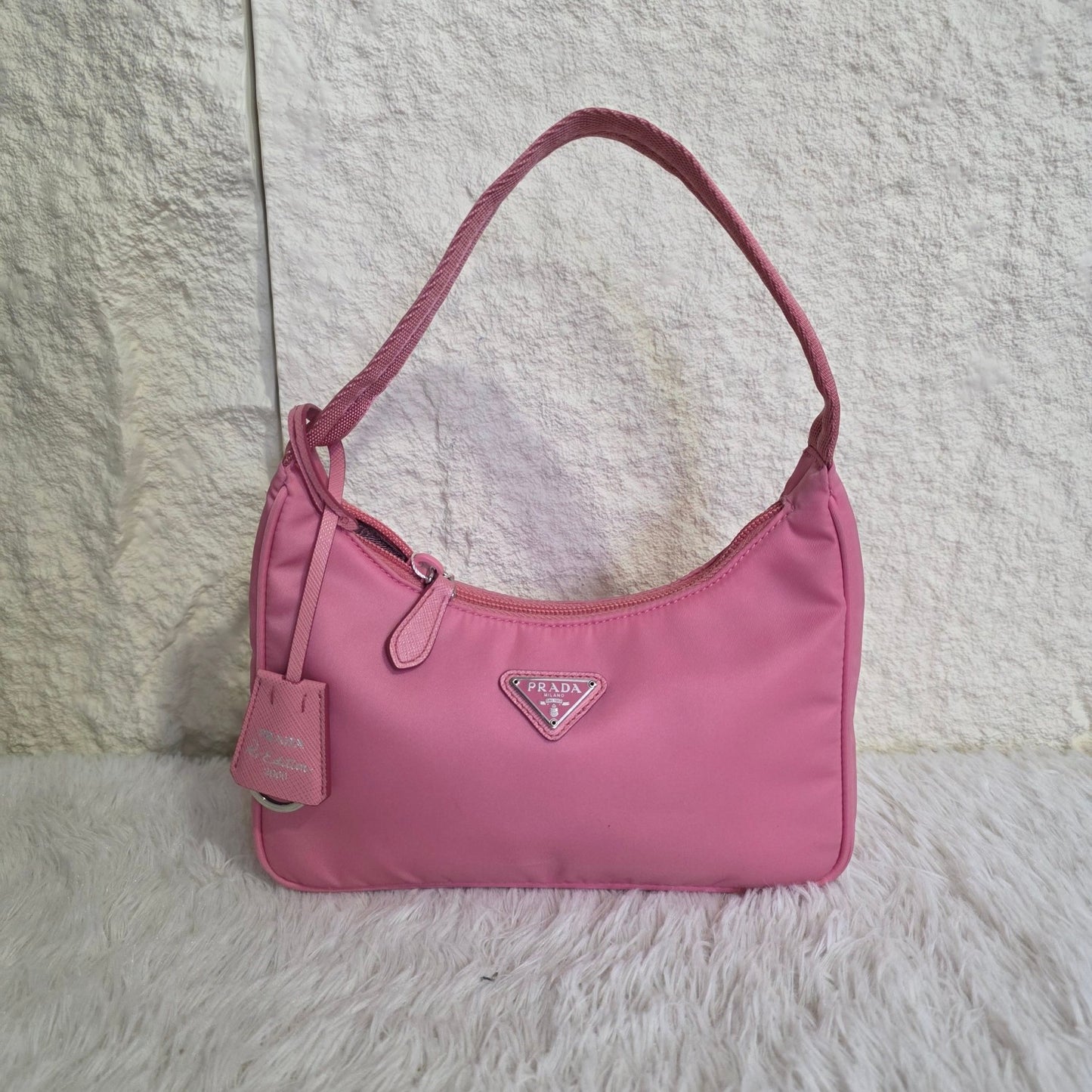 PRADA Re-Edition 2000 Nylon Shoulder Bag (Pre-Owned)