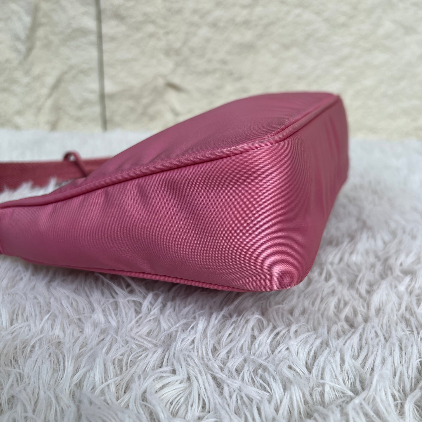 PRADA Re-Edition 2000 Nylon Shoulder Bag (Pre-Owned)