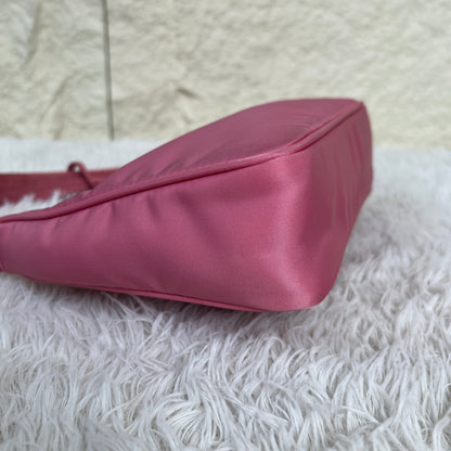 PRADA Re-Edition 2000 Nylon Shoulder Bag (Pre-Owned)