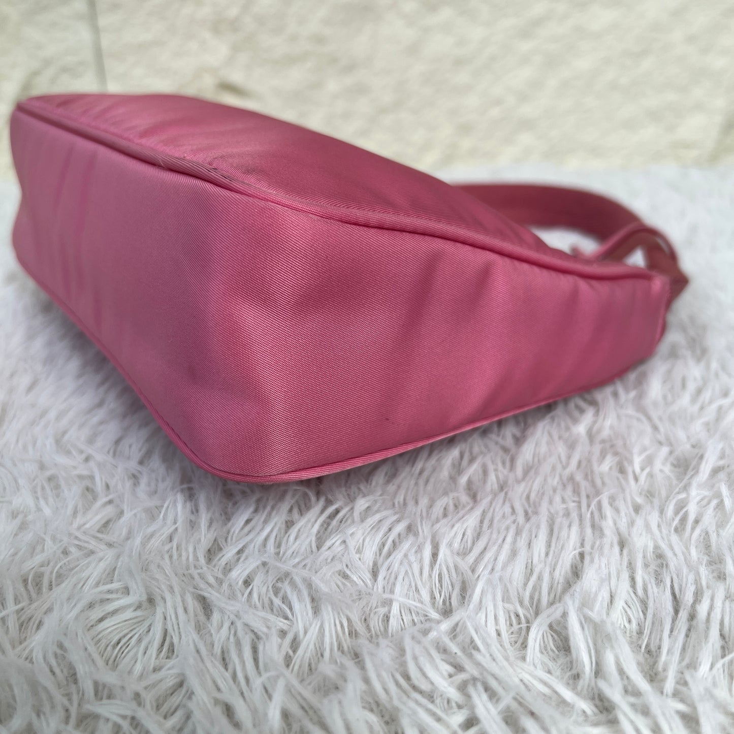 PRADA Re-Edition 2000 Nylon Shoulder Bag (Pre-Owned)