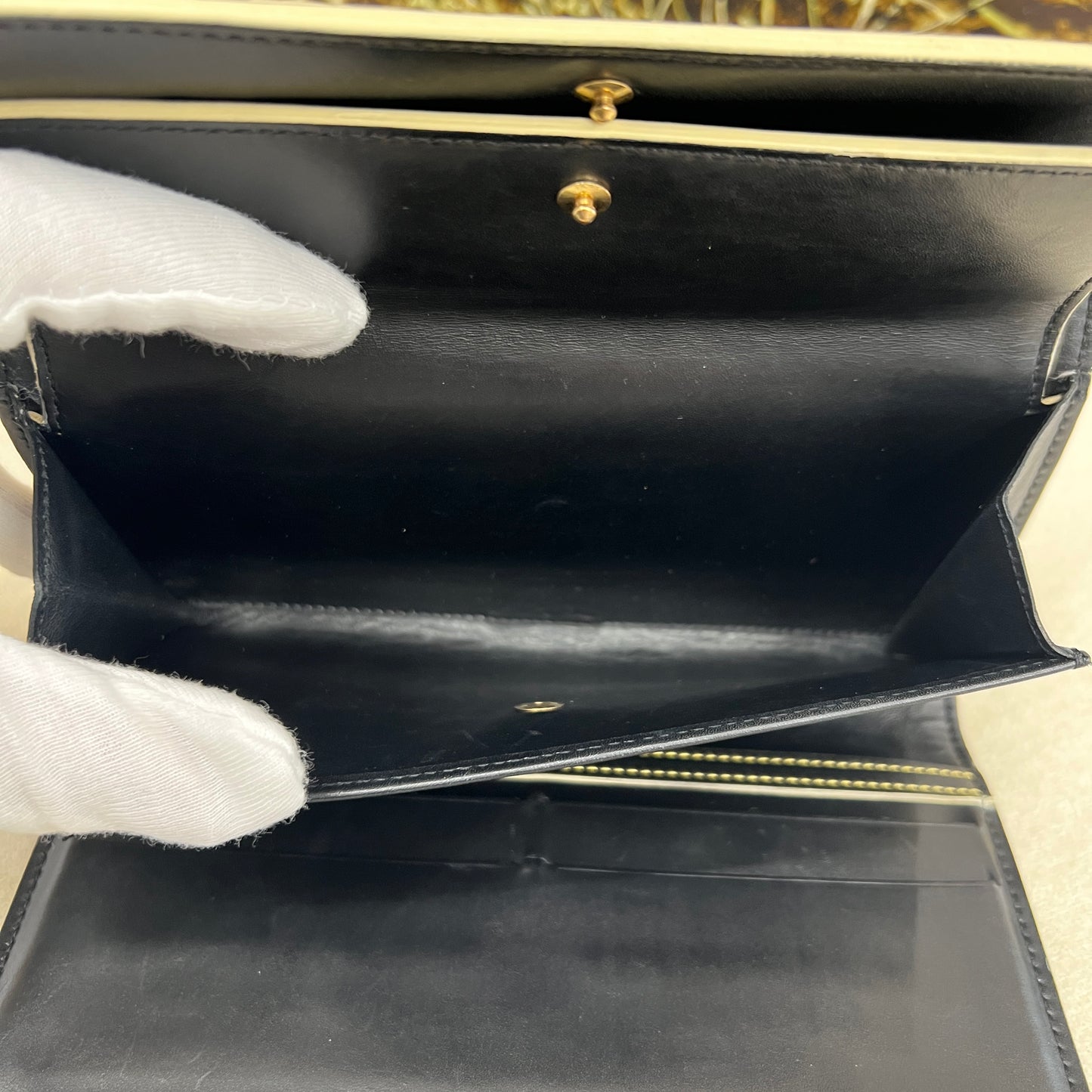 Louis Vuitton Suhali Long Wallet (Pre-Owned)