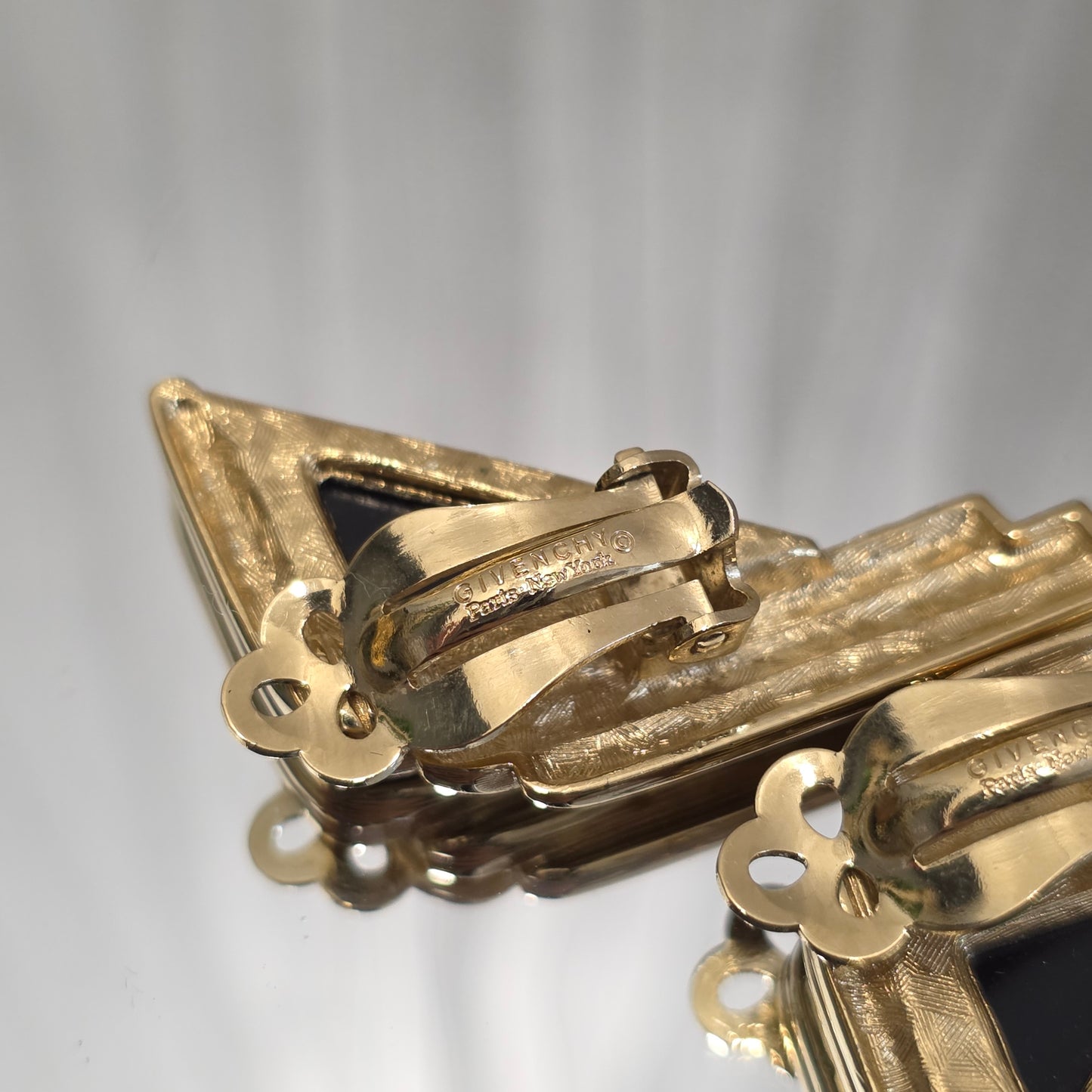 Givenchy Geometric Black & Gold Clip Earrings (Pre-Owned)