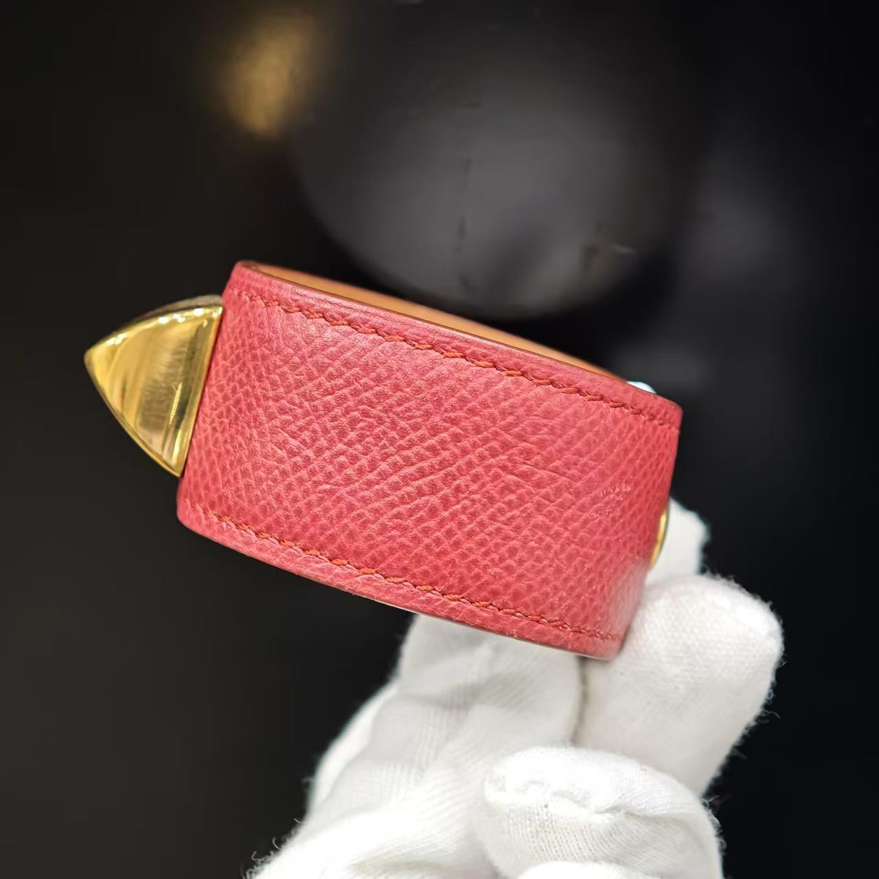 Hermès Wide Leather Bracelet (Pre-Owned)