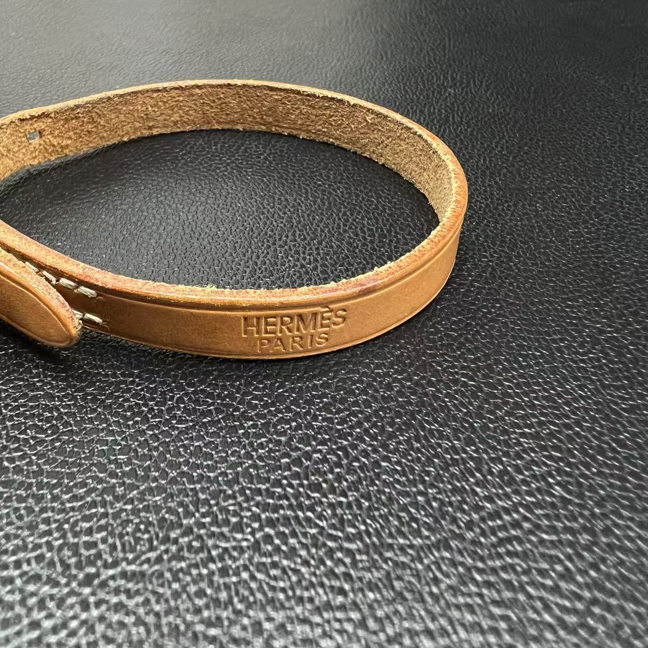 Hermes Leather Bracelet (Pre-owned)