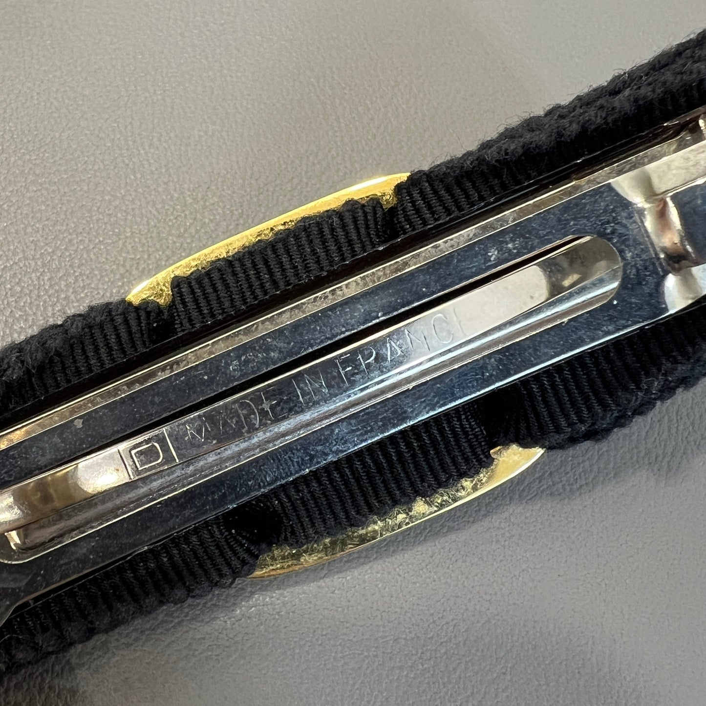 Ferragamo Vara Ribbon Hair Clip (Pre-Owned)