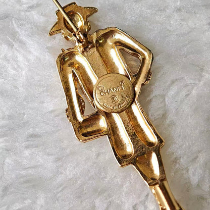 CHANEL Vintage Gabrielle Figure Brooch (Pre-Owned)