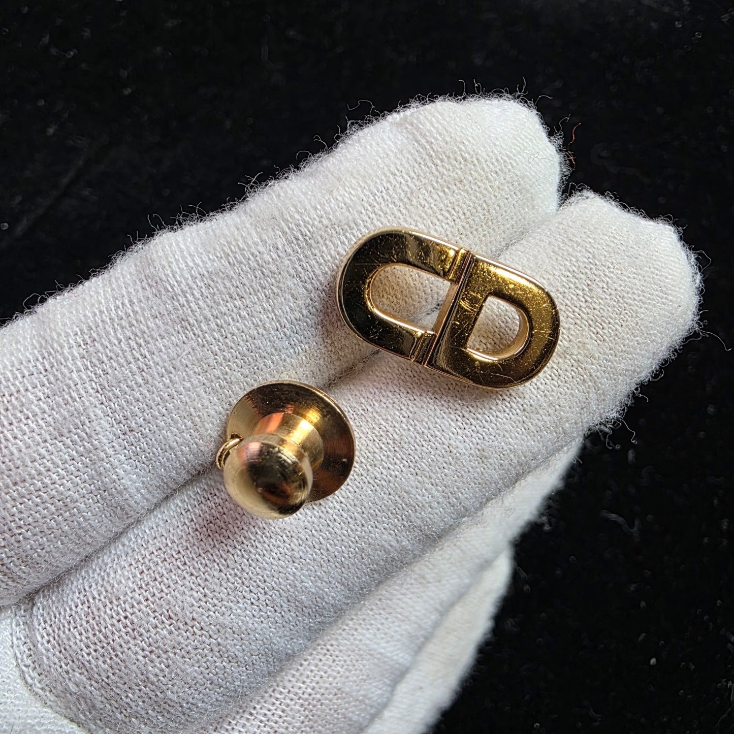DIOR CD Brooch (Pre-Owned)