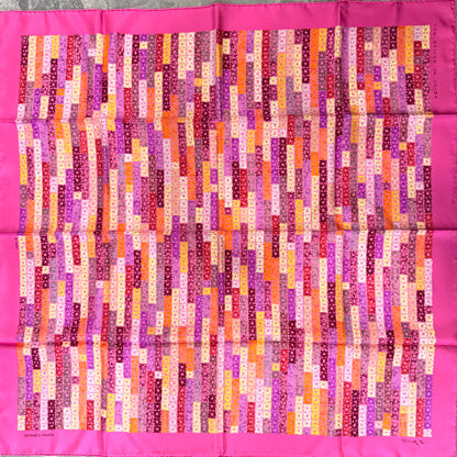 Hermès The Rhythm of China Silk Scarf (Pre-Owned)