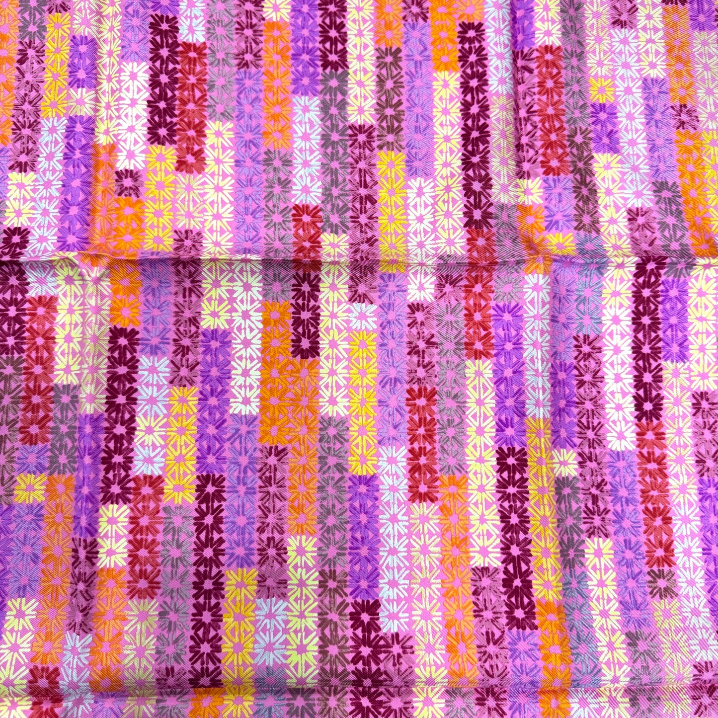 Hermès The Rhythm of China Silk Scarf (Pre-Owned)