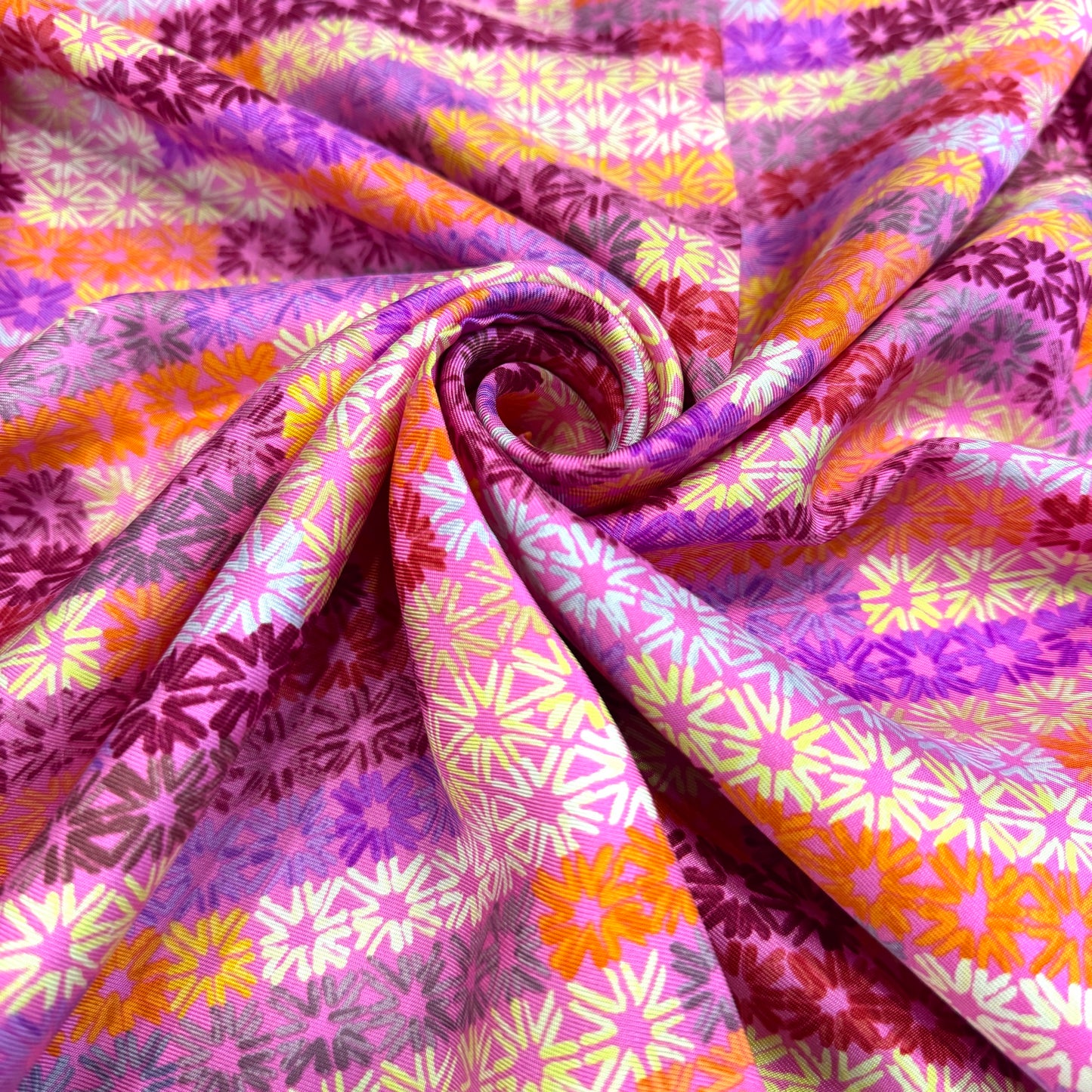 Hermès The Rhythm of China Silk Scarf (Pre-Owned)