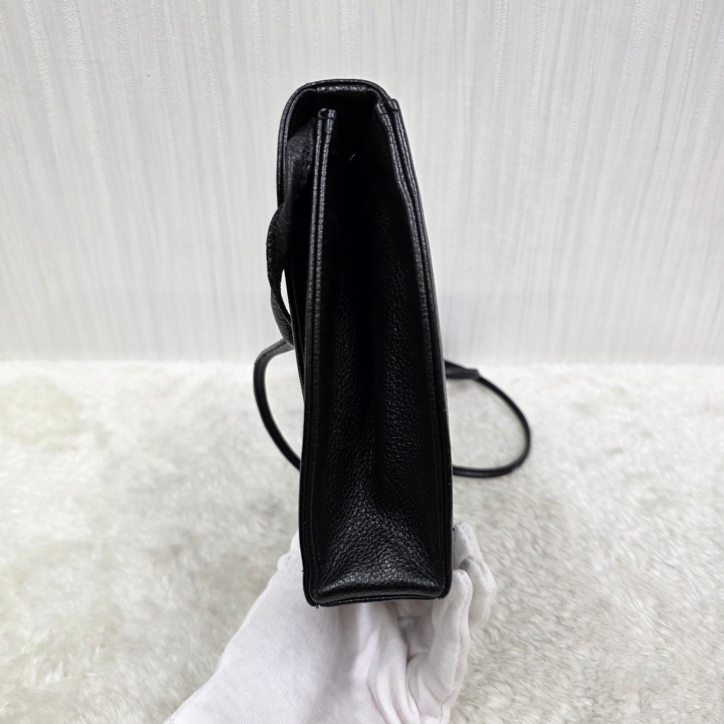 Saint Laurent 信封翻盖斜挎包（二手） 