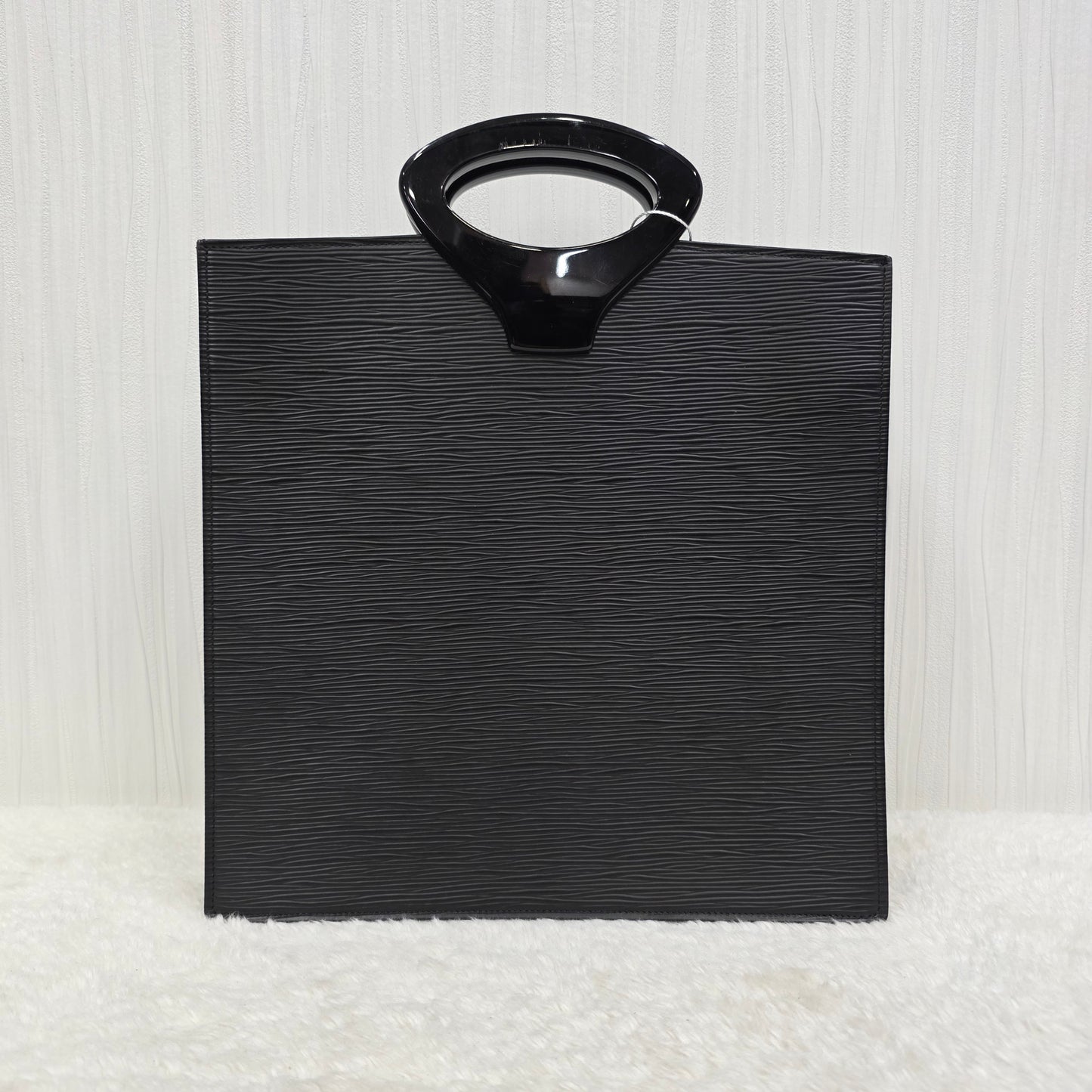Louis Vuitton Epi Leather Music Note Tote (Pre-owned)