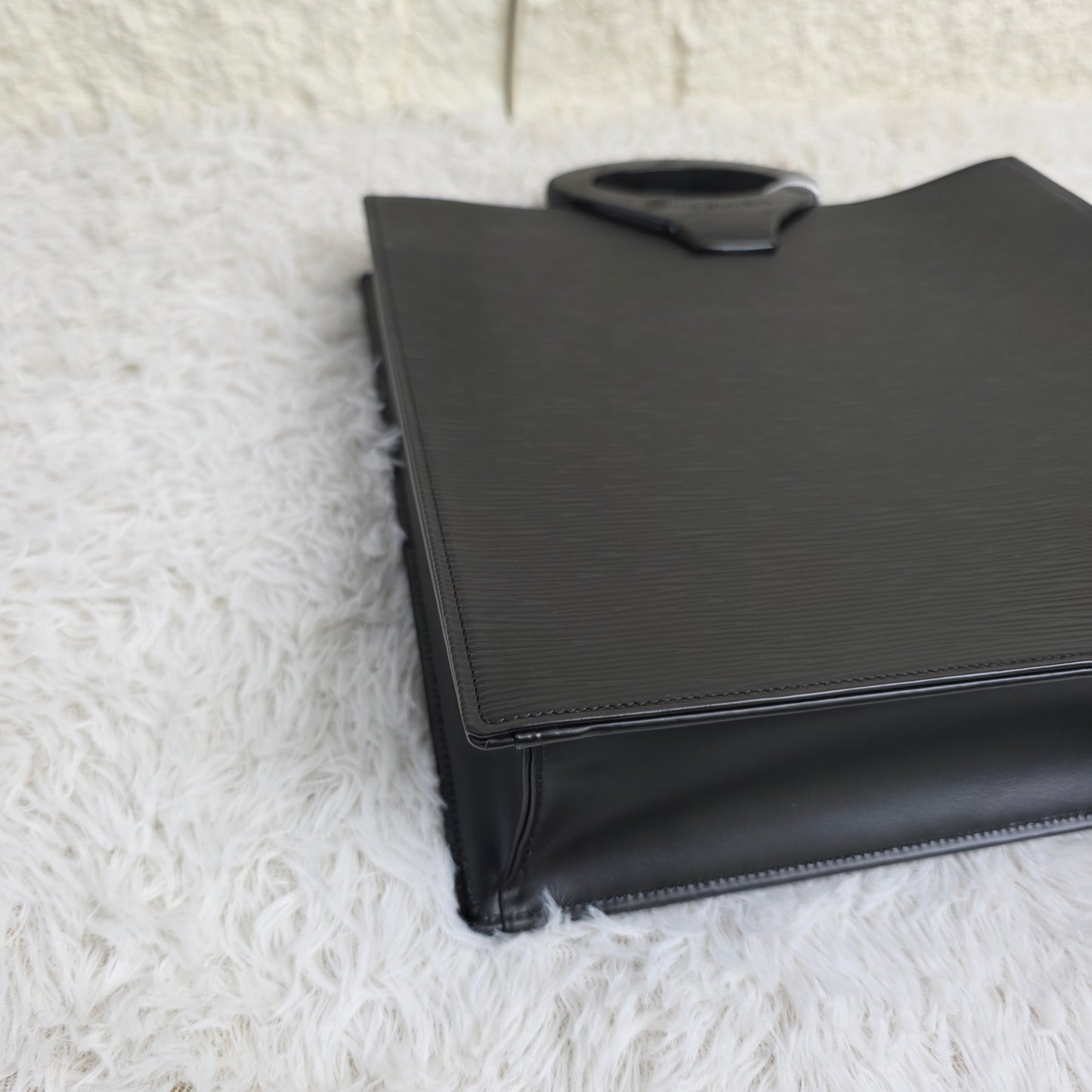 Louis Vuitton Epi Leather Music Note Tote (Pre-owned)