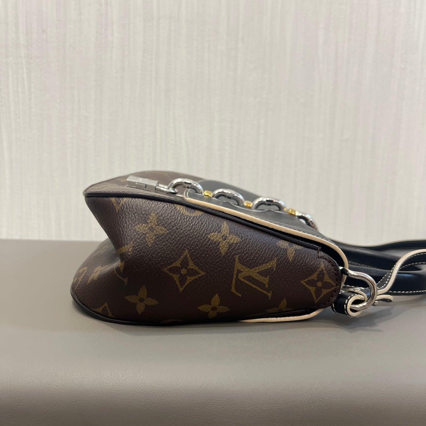 Louis Vuitton Monogram Flap Messenger / Waist Bag (Pre-owned)