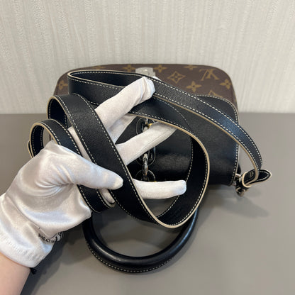 Louis Vuitton Monogram Flap Messenger / Waist Bag (Pre-owned)