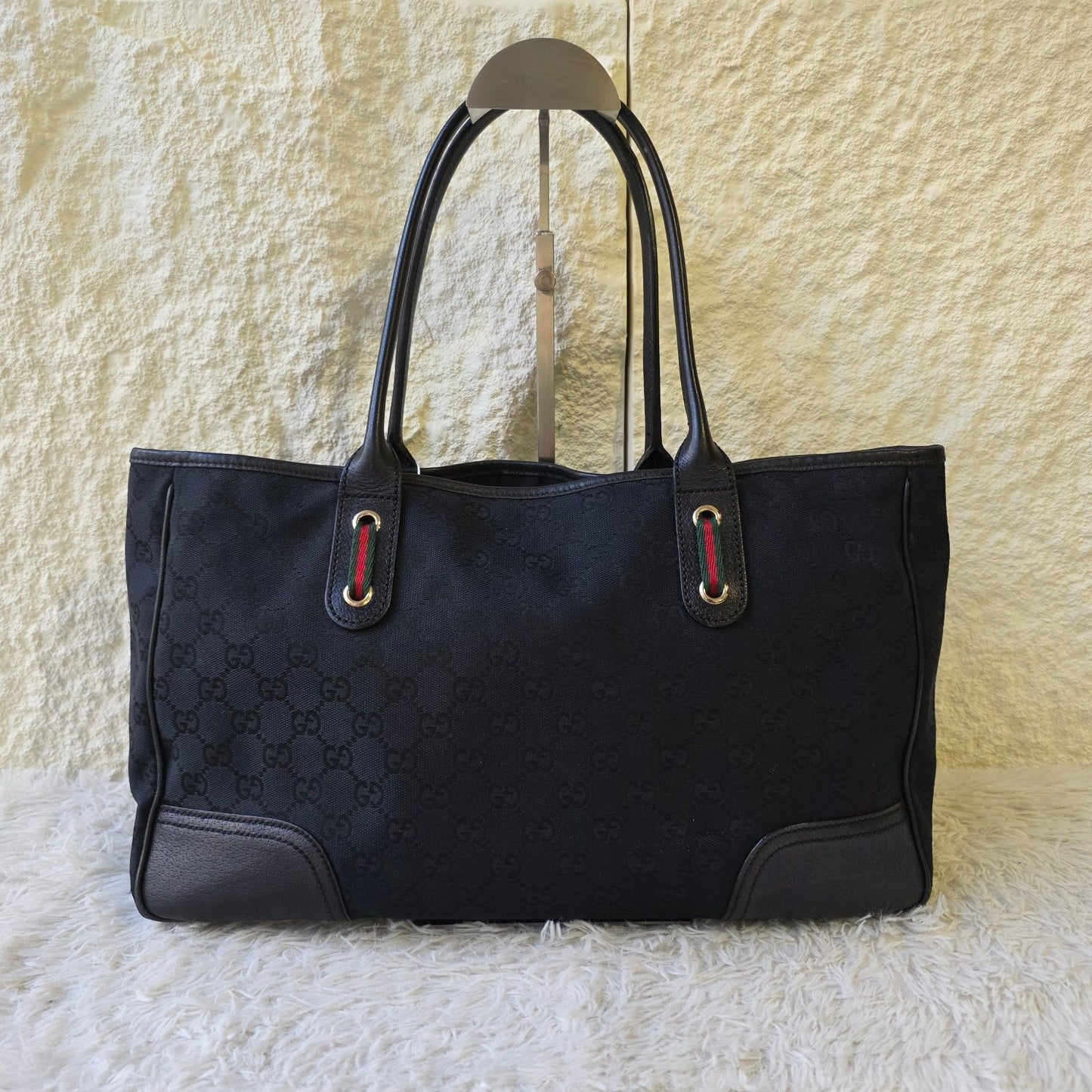 Gucci GG Canvas Tote Bag (Pre-owned)
