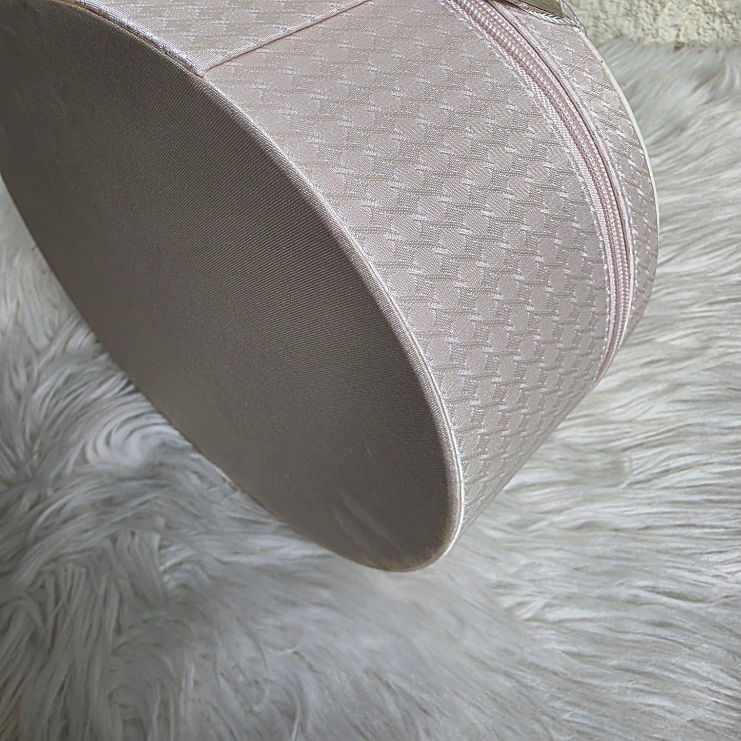 Dior Miss Dior Chérie Oval Vanity Case Cosmetic Pouch (Pre-owned)