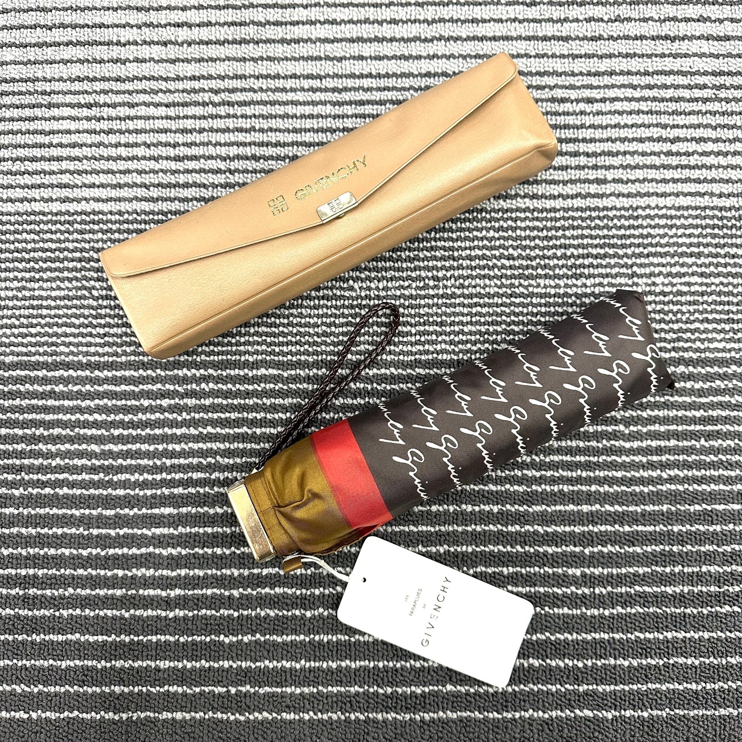 Givenchy Logo Folding Umbrella with Case (Pre-Owned)
