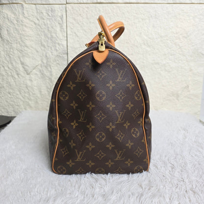 Louis Vuitton Keepall 45 Monogram Canvas Travel Bag (Pre-Owned)