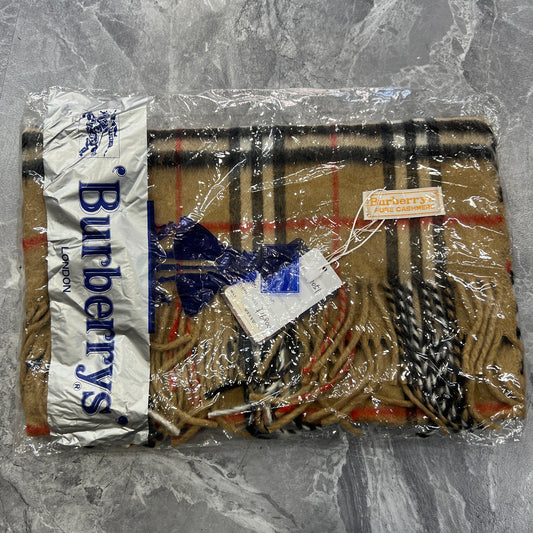 Burberry Wool Scarf (Pre-owned)