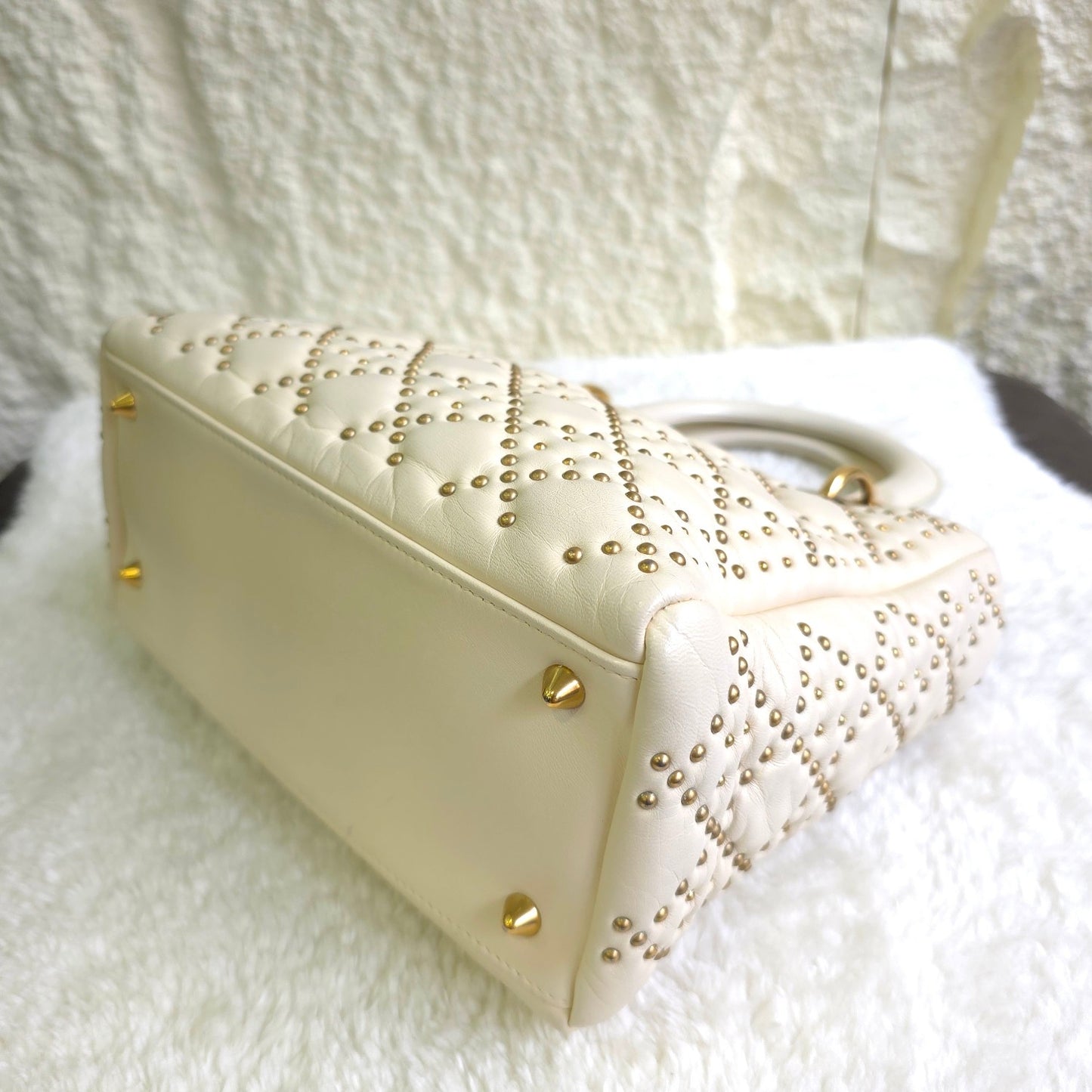 Christian Dior Lady Dior Studded Cannage Leather Bag (Pre-Owned)