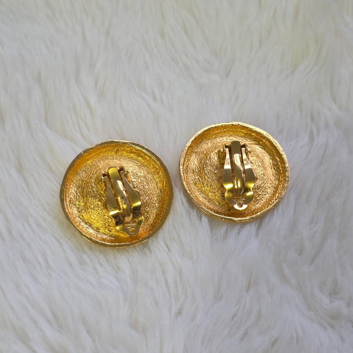 Chanel Vintage Gold-Tone Textured CC Clip-On Earrings (Pre-Owned)