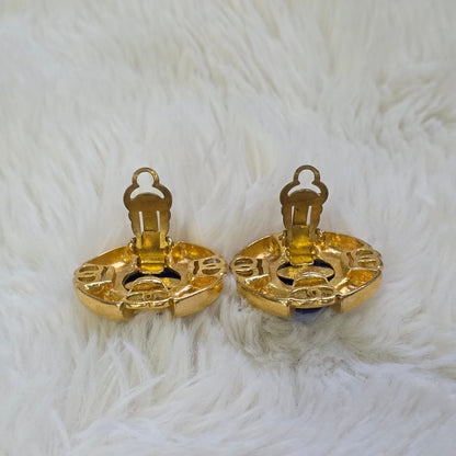 Chanel Vintage Gold-Tone Textured CC Round Clip-On Earrings (Pre-Owned)