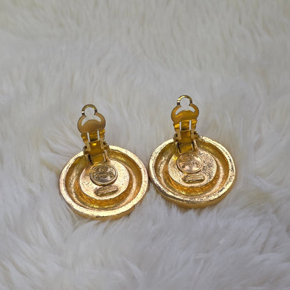 Chanel Vintage CC Logo Red Gripoix Cabochon Round Clip-On Earrings (Pre-Owned)