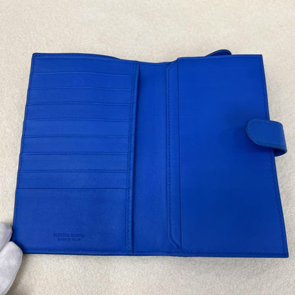 Bottega Veneta Intrecciato Sky Blue Long Wallet (Pre-Owned)