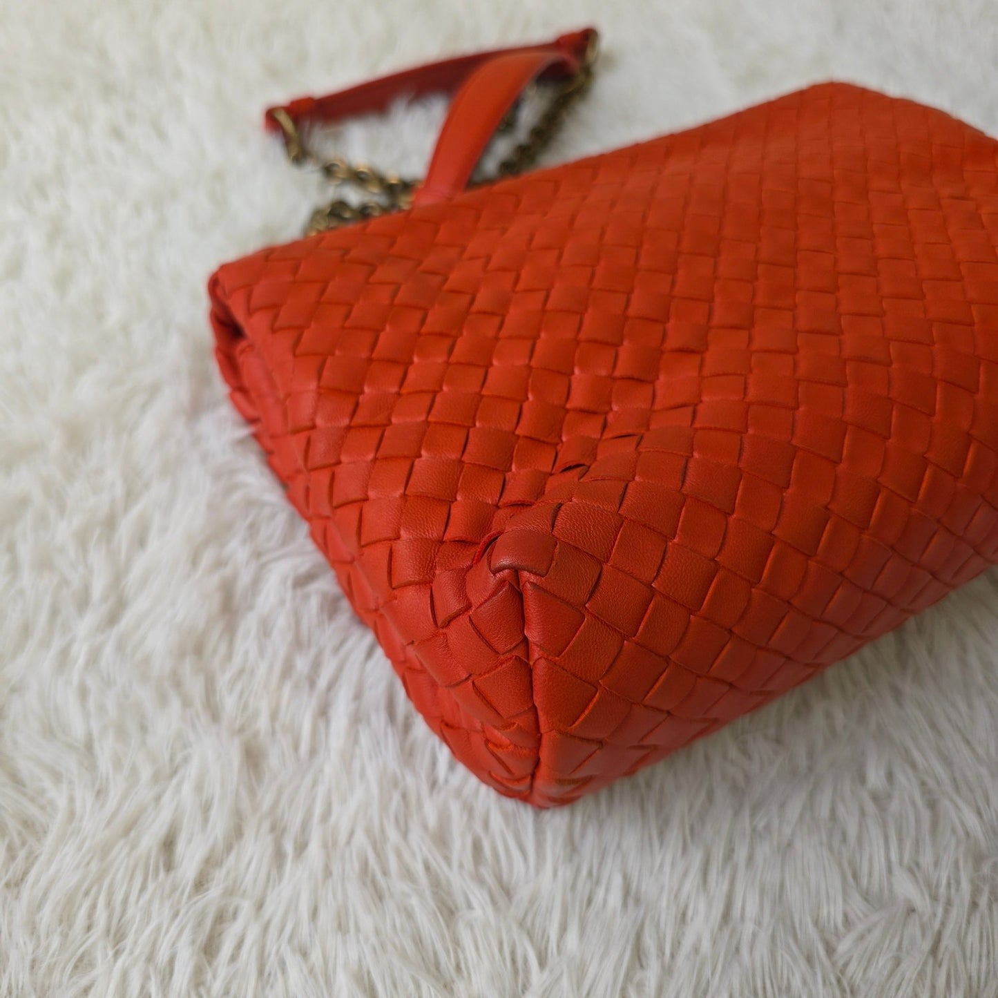 Bottega Veneta Intrecciato Flap Chain Shoulder Bag (Pre-Owned)