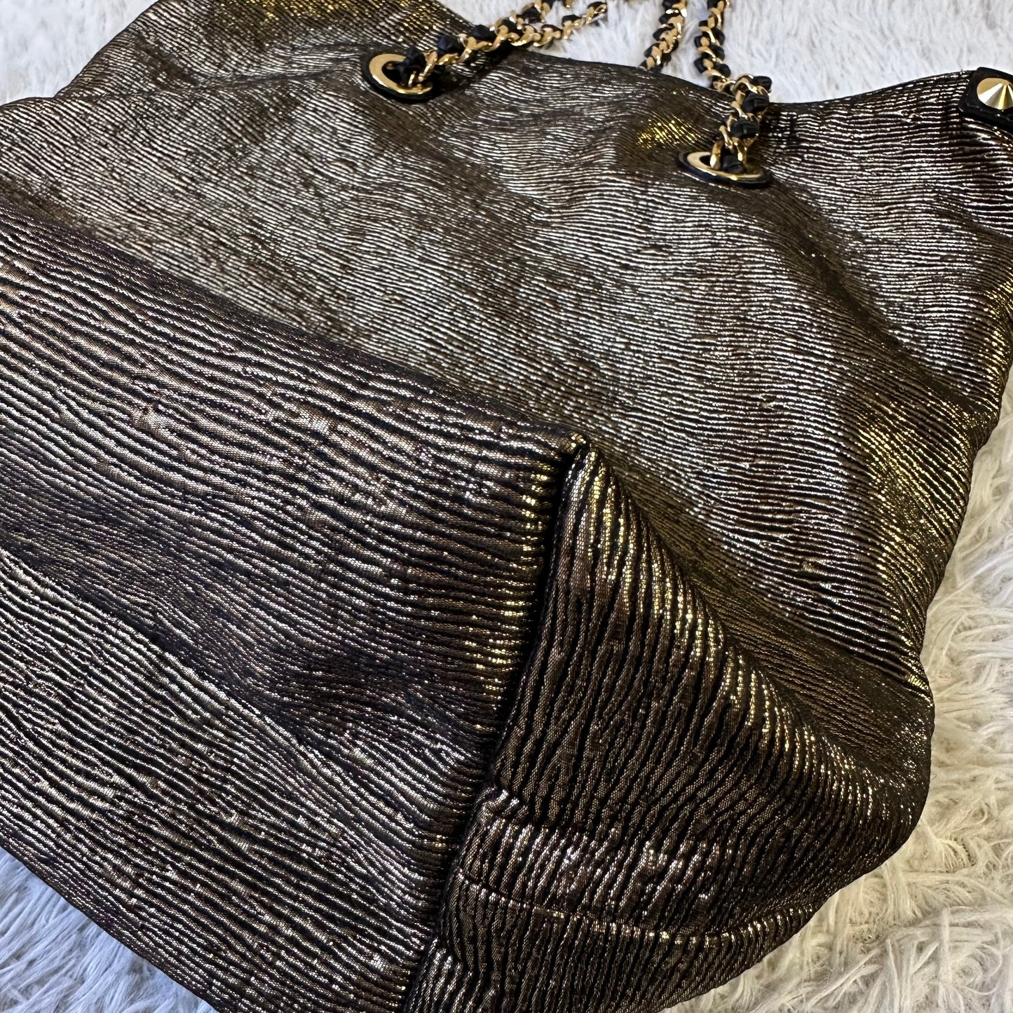Louis Vuitton Limited Edition Shimmer Metallic Chain Tote Bag (Pre-Owned)