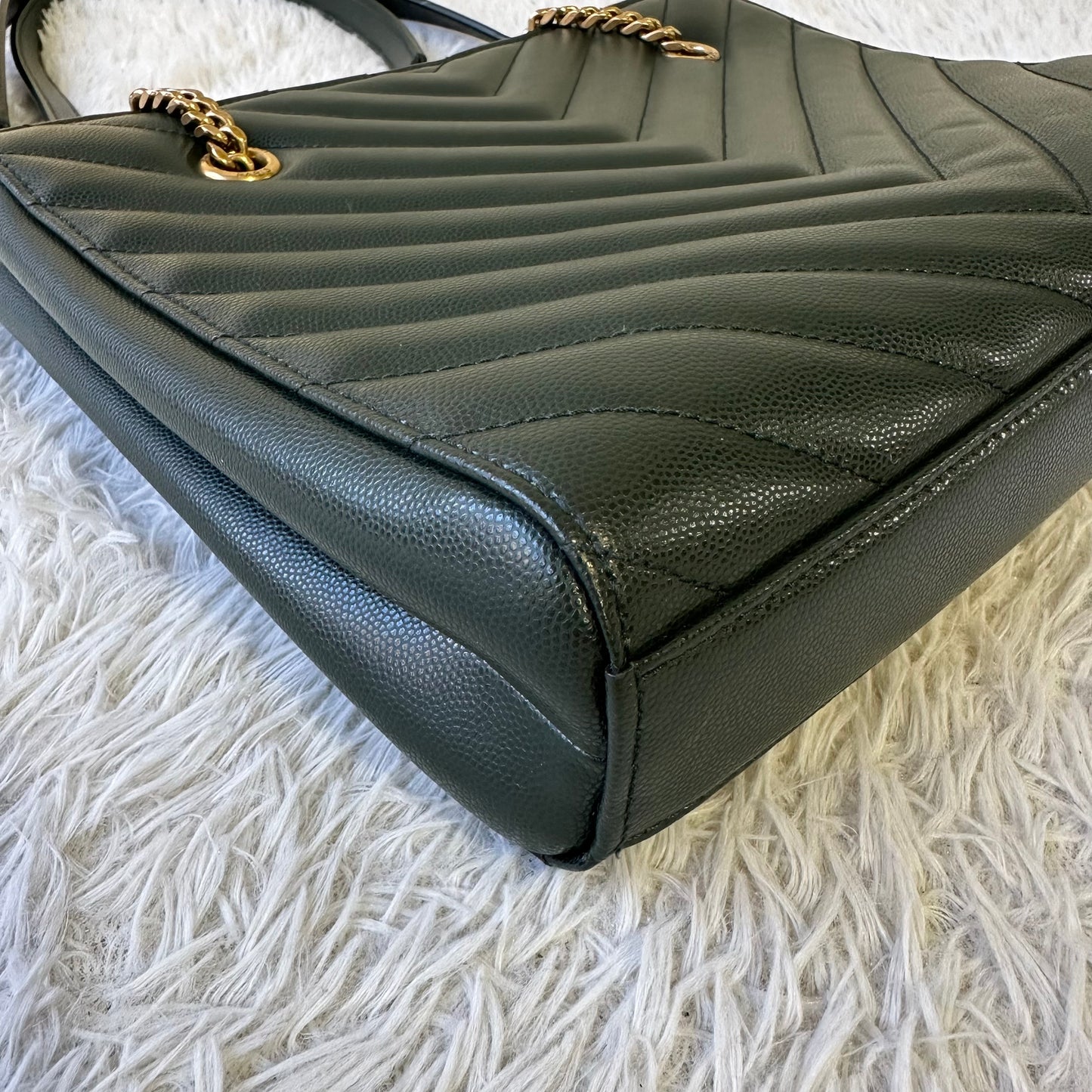 Saint Laurent Chevron 皮革链条手提包（二手） 