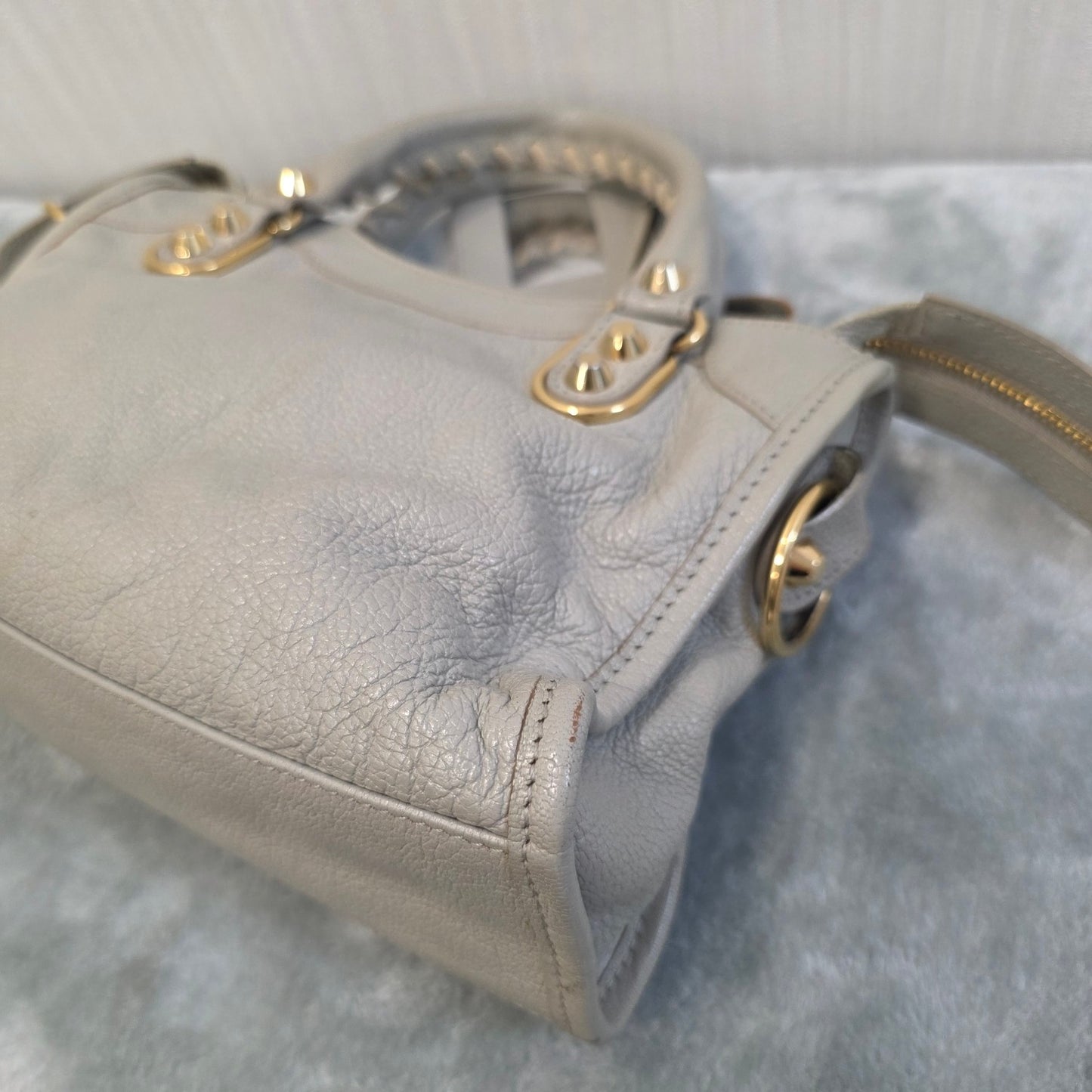 Balenciaga Classic City Gold Hardware (Pre-Owned)