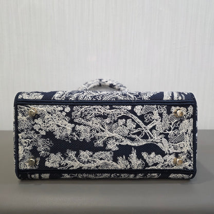 Christian Dior Lady Dior Toile de Jouy Embroidery (Pre-Owned)