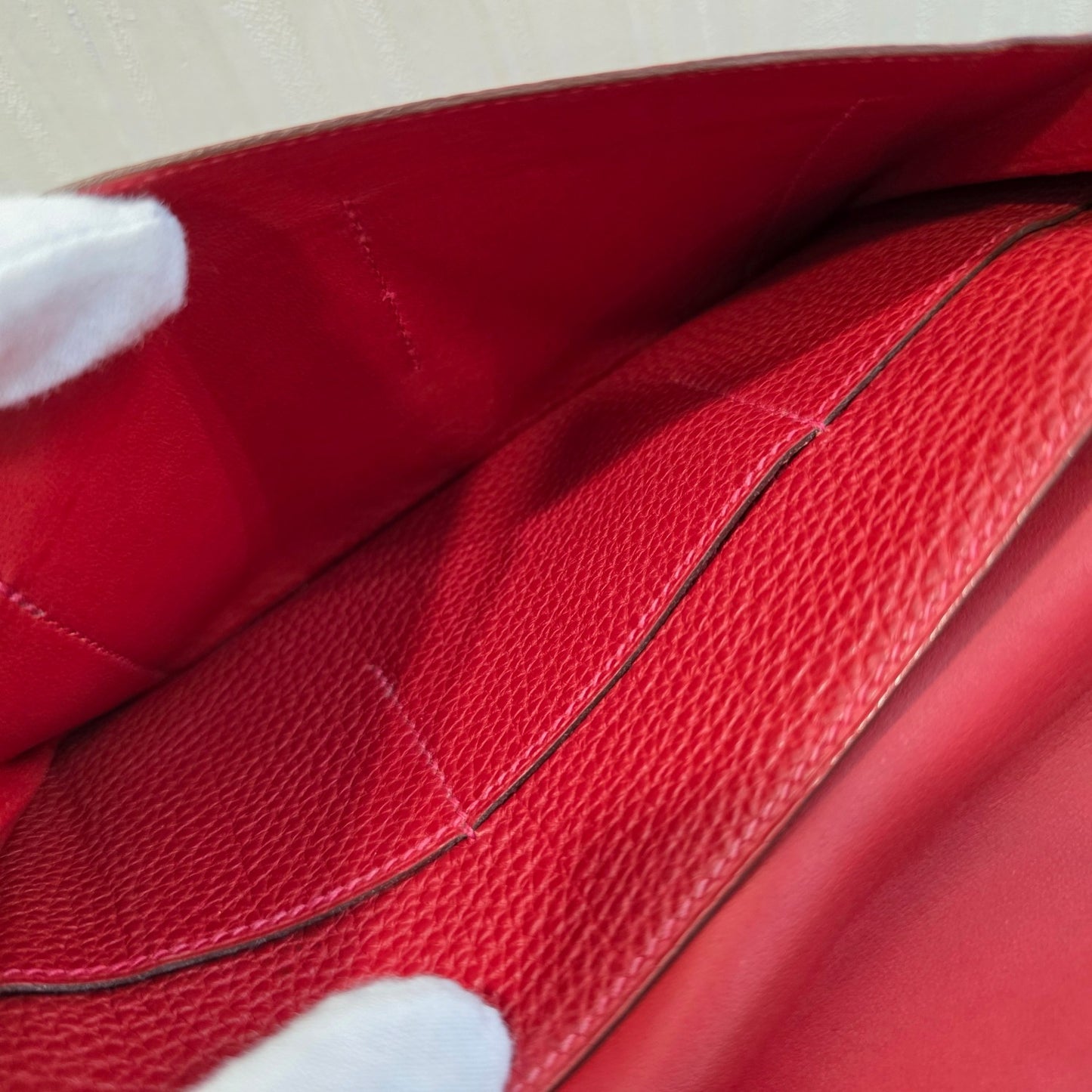 Hermès Dogon GM Wallet with Zipped Pouch Red (Pre-Owned)