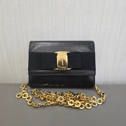 Salvatore Ferragamo Vara Bow Chain Wallet Black (Pre-Owned)