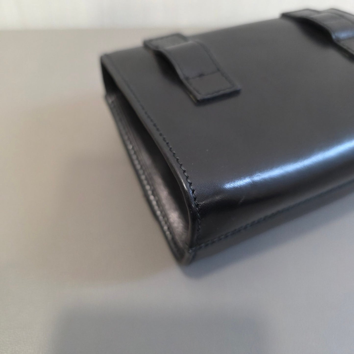 Salvatore Ferragamo Vara Bow Chain Wallet Black (Pre-Owned)