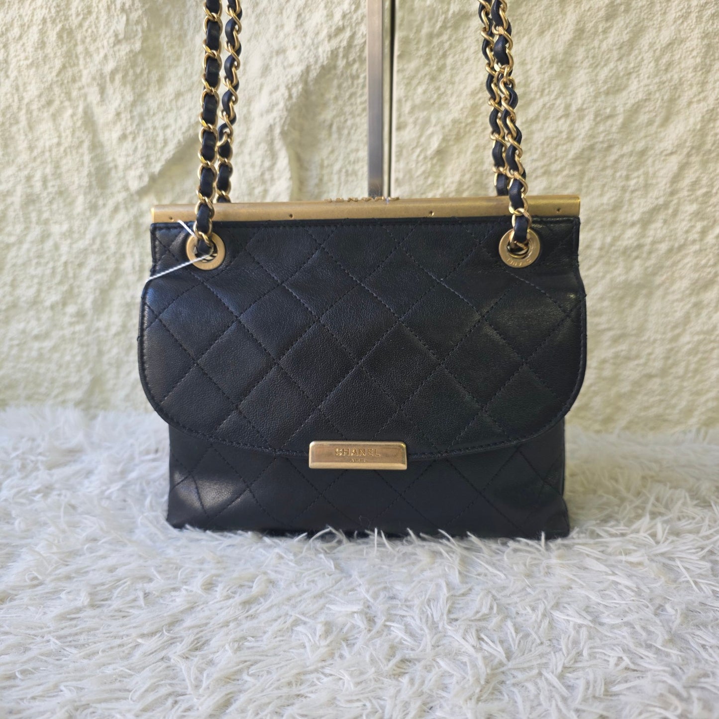 Chanel Vintage Quilted Leather Flap Shoulder Bag Navy (Pre-Owned)
