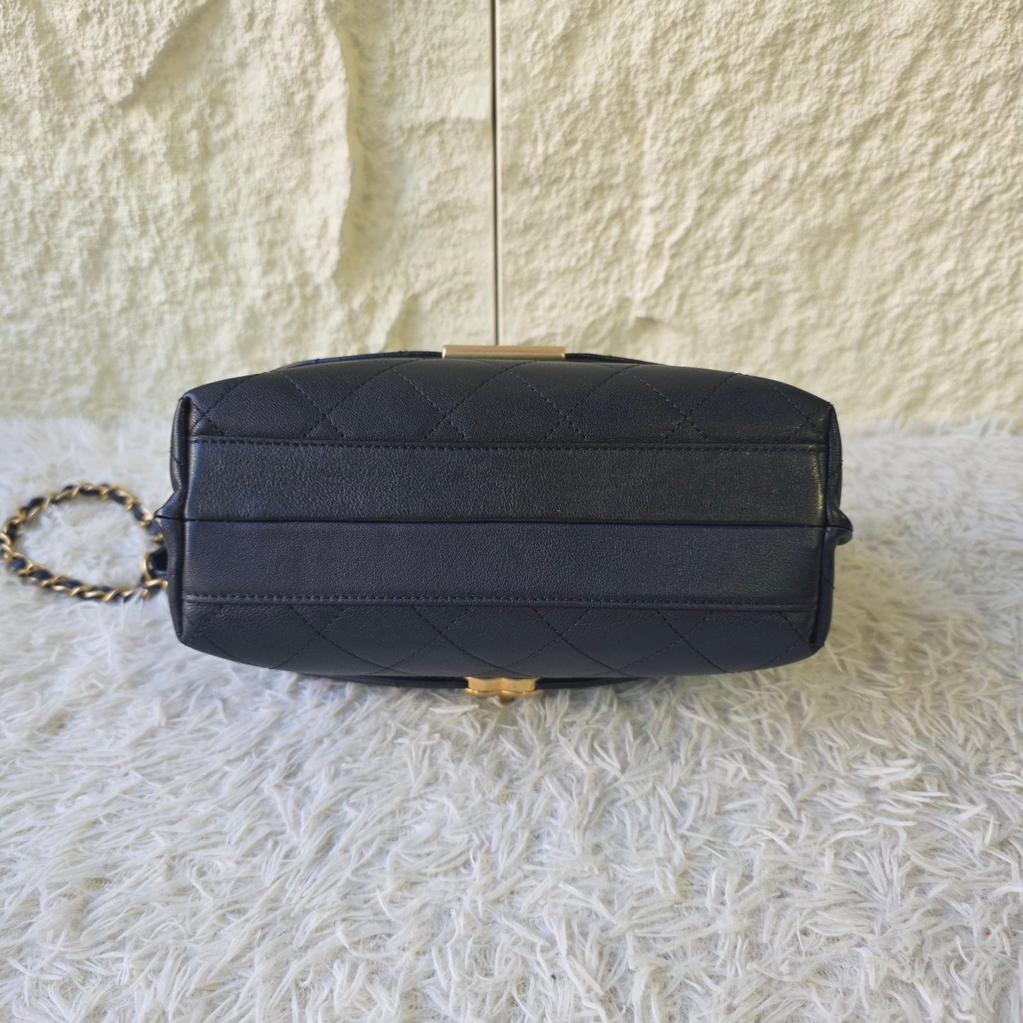 Chanel Vintage Quilted Leather Flap Shoulder Bag Navy (Pre-Owned)