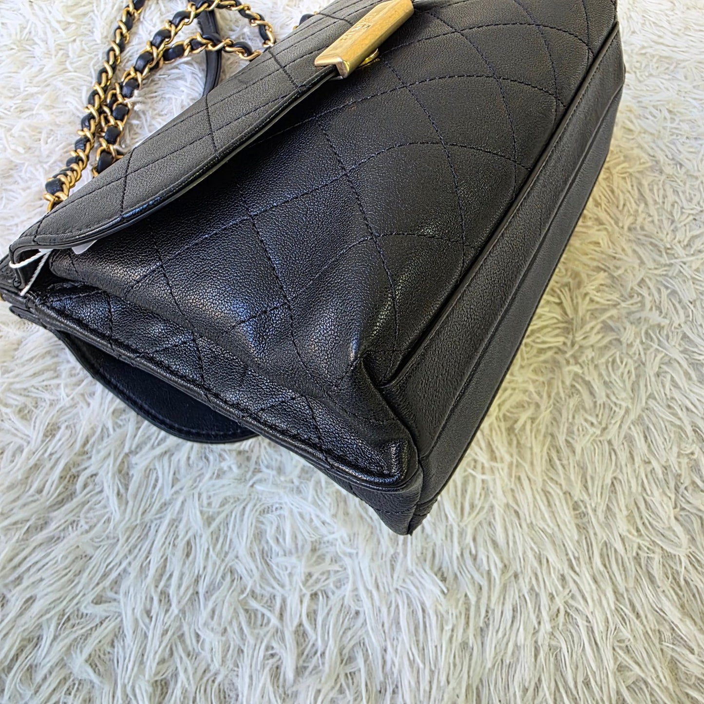 Chanel Vintage Quilted Leather Flap Shoulder Bag Navy (Pre-Owned)