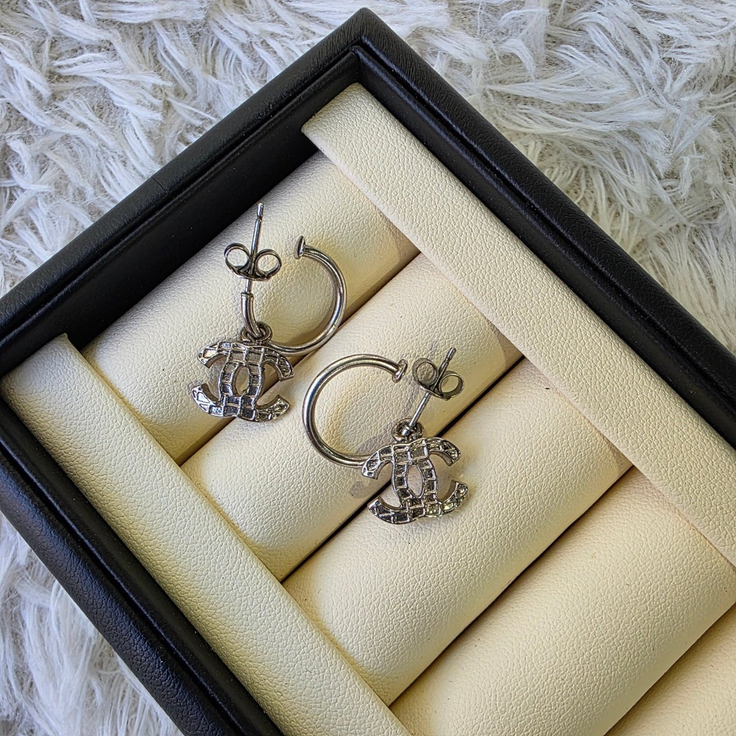 Chanel CC Crystal Hoop Earrings Silver (Pre-Owned)