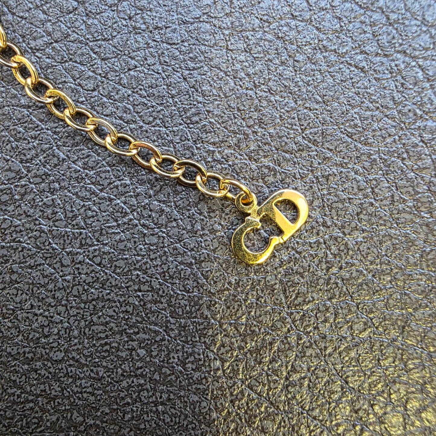 Christian Dior CD Oval Logo Pendant Necklace Gold (Pre-Owned)