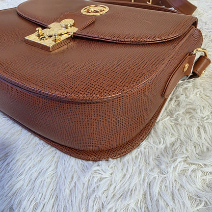 HUNTING WORLD Logo Lock Leather Shoulder Bag Brown (Pre-Owned)